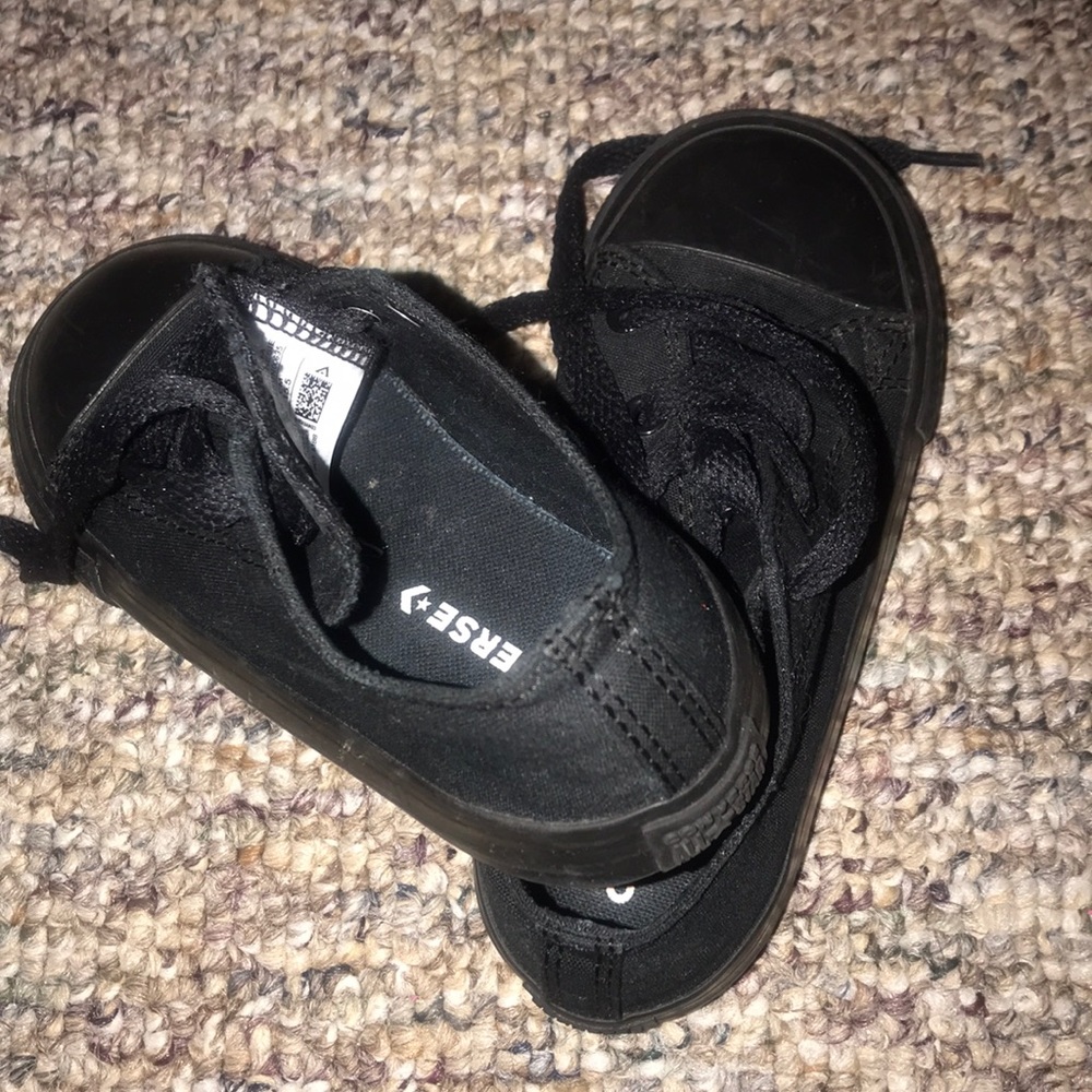 Converse - Picture 4 of 4